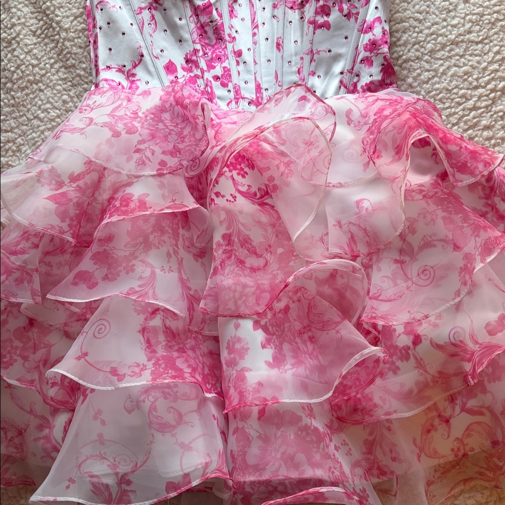 Amelia Couture designer prom homecoming floral dress pink and white - Picture 4 of 8